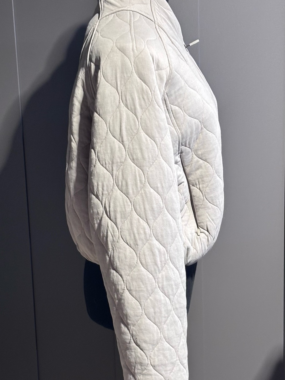lululemon athletica Quilted Bomber Jacket - Picture 3 of 9